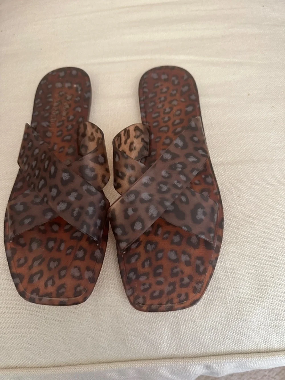 Matisse Anthropologie Leopard Print Cross-Strap Slide Sandals - Brown/Tan - Picture 1 of 3